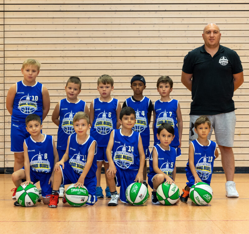 U8 W/M